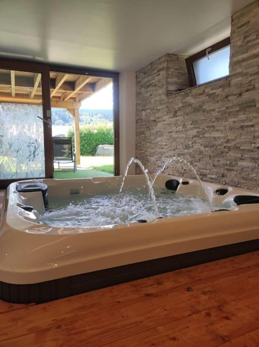 Gite Papillon 6 A14 Personnes - Jacuzzi Gérardmer Eksteriør billede