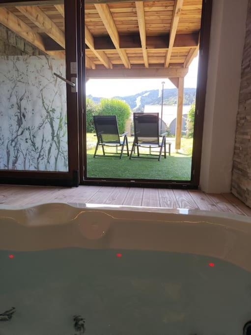 Gite Papillon 6 A14 Personnes - Jacuzzi Gérardmer Eksteriør billede